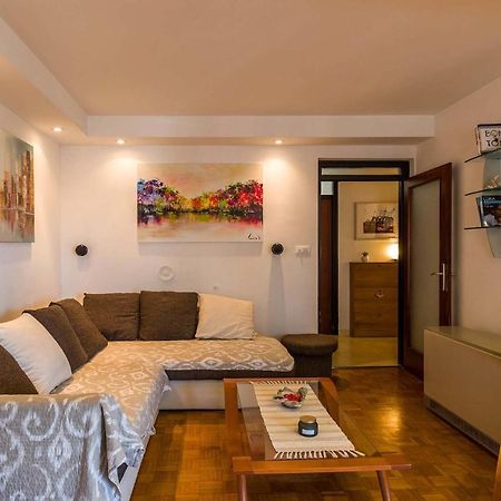 Apartment Many Пула Екстер'єр фото