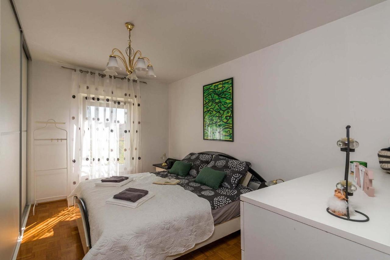 Apartment Many Пула Екстер'єр фото