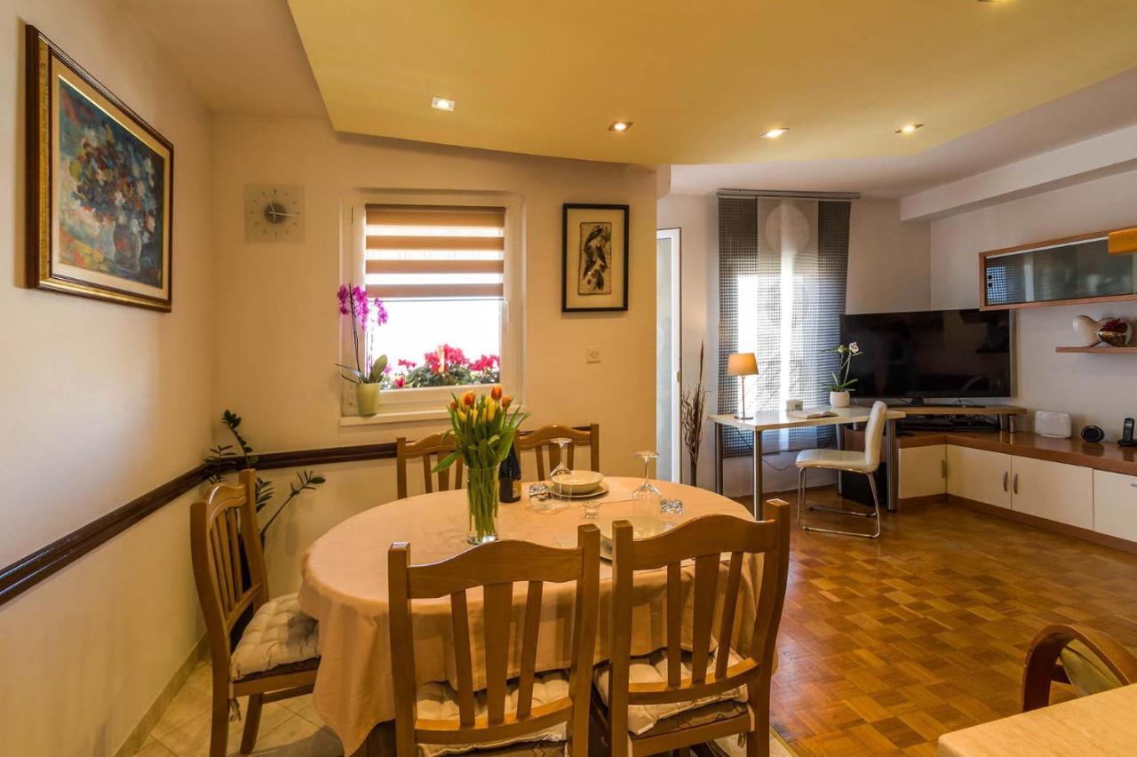 Apartment Many Пула Екстер'єр фото