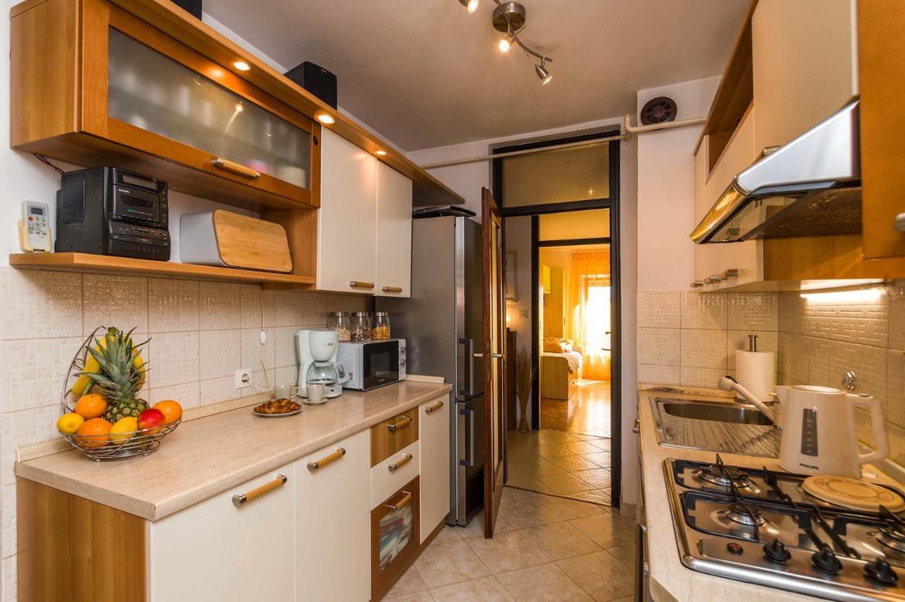 Apartment Many Пула Екстер'єр фото